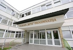 Vilniaus &bdquo;Ryto&ldquo; progimnazijos stadionas bus prikeltas gyvenimui už 2,6 mln. eurų
