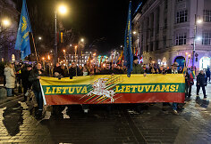 &bdquo;Pro Patria&ldquo; eitynės su fakelais