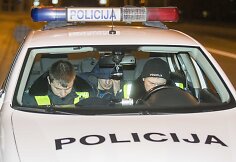 Naktinis policijos reidas