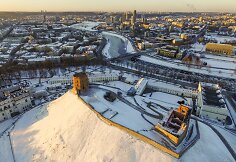 Apglėbtas &scaron;alčio Vilnius paskendo besileidžiančios saulės spinduliuose