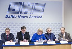 Spaudos konferencija &bdquo;Atsinaujinančios mokyklos sėkmės garantas&ldquo;