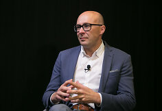 Tomas Davulis