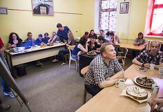 Pyragų diena „Caritas“ laikinuosiuose namuose