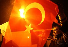 Recepo Tayyipo Erdogano AKP laimėjo lemiamus Turkijos parlamento rinkimus