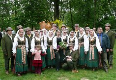 Tautinių šokių kolektyvas „Šimtažiedis“