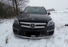 Trileris Alytuje: policija su &scaron;ūviais gaudė vogtą automobilį ir &bdquo;&scaron;ukerius&ldquo;