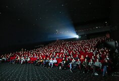 Žiūrovai į Lietuvos kino teatrus plūdo žiūrėti &bdquo;Geriausių 2015 m. Kanų liūtų reklamų&ldquo;