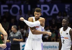 Walteris Tavarešas