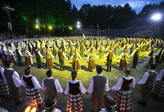 Ansamblių vakare – liaudies menas