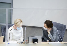 Ingrida &Scaron;imonytė, Viktorija Čmilytė-Nielsen 