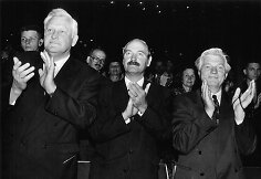 Marijos Gimbutienės apsilankymas Vytauto Didžiojo universitete 1993-aisiais