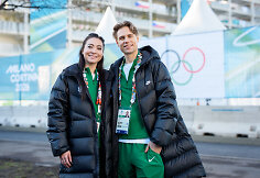 Allison Reed ir Saulius Ambrulevičius prie olimpinio kaimelio Milane.