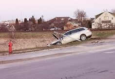 Girto vairuotojo &bdquo;Toyota&ldquo; nulėkė nuo kelio Tauragėje
