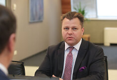 Mantas Adomėnas
