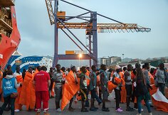 Italiją nuo antradienio pasiekė beveik 6 tūkst. migrantų
