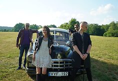 Eglė Valadkevičiūtė su grupe Naktinės personos