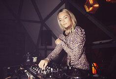 Nidoje &ndash; klubo &bdquo;Anna Mesha&ldquo; organizuojamas festivalis &bdquo;Anna sutiko Neringą&ldquo;