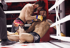 &bdquo;Blade fights&ldquo; akimirka