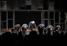 Kauno dramos teatre įvyko premjera &bdquo;Žemė&ldquo; 