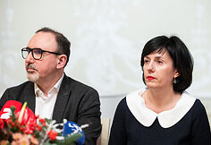 Arūnas Gelūnas, Vaida Aleknavičienė