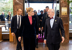 Julija Klėkner, Juozas Olekas