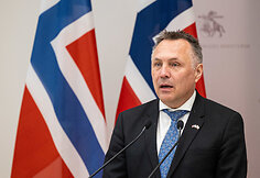 Tore O. Sandvik