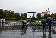 Įspėjamasis streikas: nemokami kino filmai Luki&scaron;kių aik&scaron;tėje