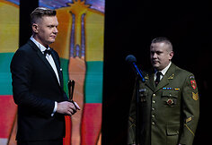Nacionaliniai apdovanojimai „Lietuvos garbė“