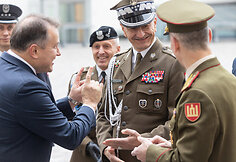 Oficiali Lenkijos kariuomenės Generalinio štabo viršininko generolo Rajmund T. Andrzejczak pasitikimo ceremonija