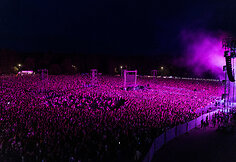 Žiūrovų minia &bdquo;Jaunas kaip Vilnius&ldquo; festivalyje