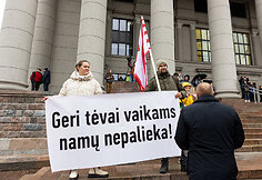 Protestas del NT mokesčio prie seimo