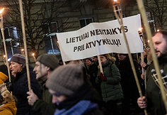 &bdquo;Pro Patria&ldquo; eitynės su fakelais