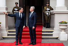 Markas Rutte, Gitanas Nausėda