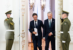 Markas Rutte, Gitanas Nausėda