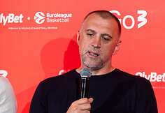 Nikola Vujčičius