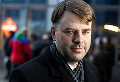 Protestas prie&scaron; planus kelti vie&scaron;ojo transporto bilietų kainas