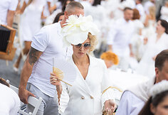 Vilniuje de&scaron;imtą kartą surengta &bdquo;Le Diner en Blanc&ldquo; vakarienė