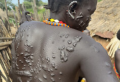 Larim gentis, Pietų Sudanas