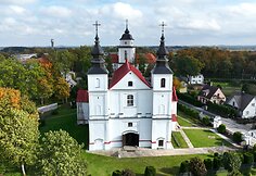 Varnių &Scaron;v. apa&scaron;talų Petro ir Pauliaus bažnyčia