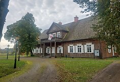 Biržuvėnų dvaro sodyba