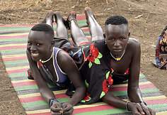 Mundari gentis, Pietų Sudanas