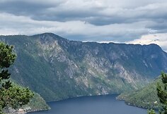 Kerintys fjordai