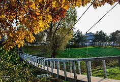 Pakruojo sinagoga nuo upės pusės