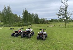 Keturračių pramogos vaikams, Kazli&scaron;kių kaimas