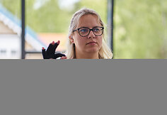 D.Vaitiekūnas ir R.Naujanytė-Bjelle su kurčiaisiais gestus pavertė į muziką