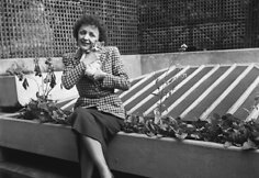  Edith Piaf