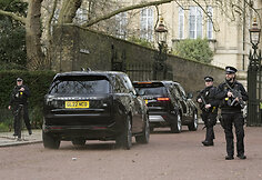 Princas Harry atvyko į Didžiąją Britaniją