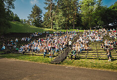 Kalnų parke atidarytas festivalis jaunimui &bdquo;Kinas po žvaigždėmis. Junior&ldquo;