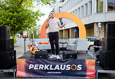„Perklausos“