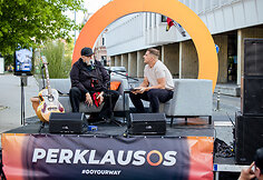„Perklausos“